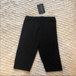 Pretty little thing Black Bike Shorts small